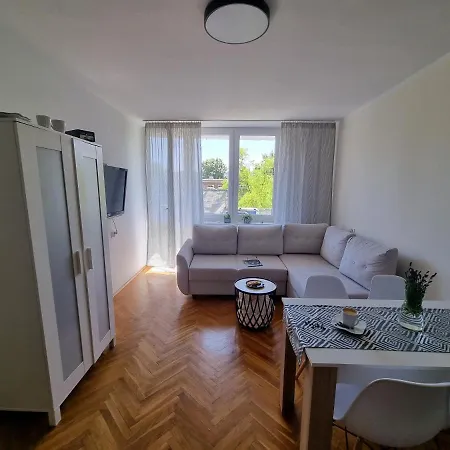 Apartament Piastowska100