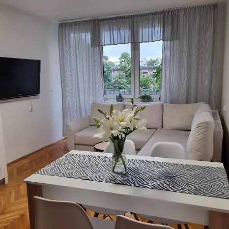 Apartament Piastowska100